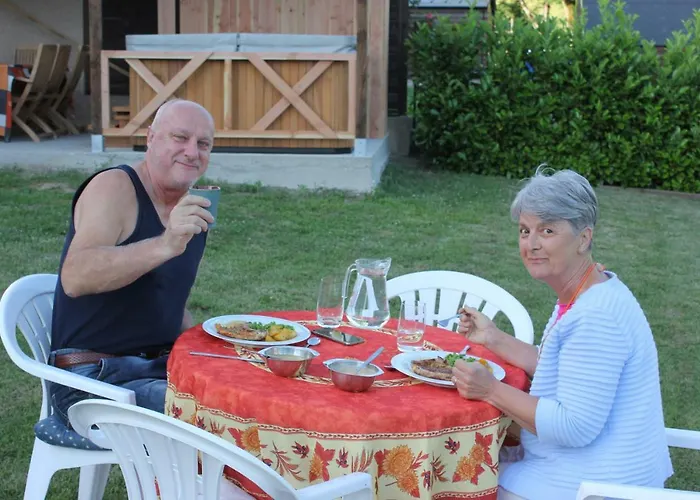 Maison Le Barrage Bed & Breakfast 4*