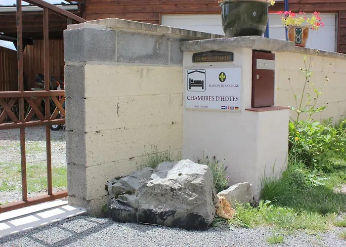 Maison Le Barrage Alojamento de Acomodação e Pequeno-almoço 4*