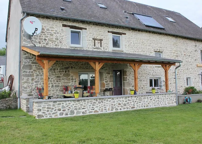 Alojamento de Acomodação e Pequeno-almoço Maison Le Barrage Saint-Gervais-dʼAuvergne