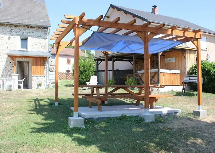 Maison Le Barrage Bed & Breakfast